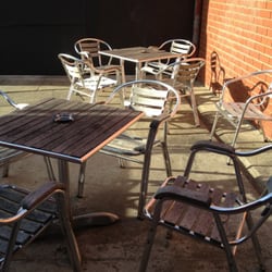 Carrington Hotel - Beer garden/smokers retreat