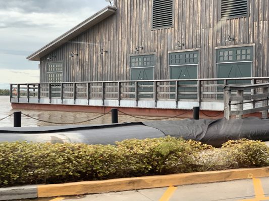 Magnolia Bluffs Casino by null