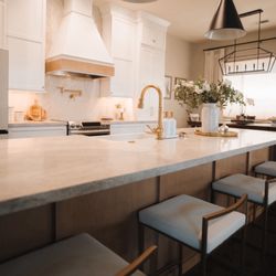 Kitchen Envy - Kitchen island view