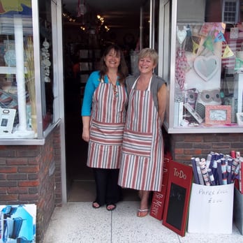 Barwicks - Accessories Near Me - Lymington, HAM