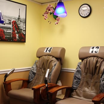 Hollywood Nails & Spa II - Nail Salons Near Me - Arlington, Virginia Hollywood Nails & Spa II - Nail Salons Near Me - Arlington, Virginia