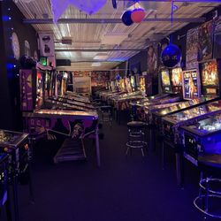 Wizard's World Pinball Arcade