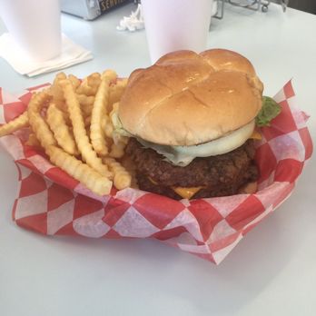 Billy Bob's Dairyland - Burgers Near Me - Branson, Missouri