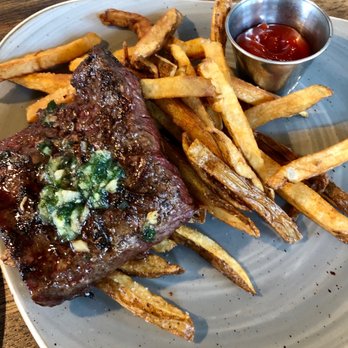 Dogfish Head Brewings & Eats - Steak Frites - American Near Me - Rehoboth Beach, Delaware