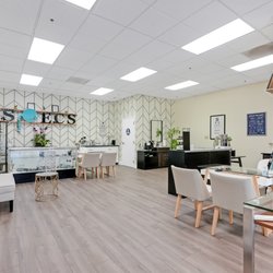 Bella X Specs Optometry - Enjoy our luxury corner and shop amazing frames!