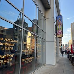 HI-POINTE DRIVE-IN - Updated July 2025 - 208 Photos & 210 Reviews - 634 ...