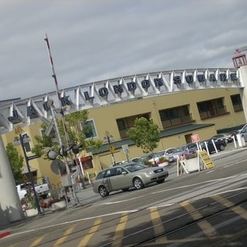 Jack London Square - Jack London Square entrance - Day - Shopping Centers Near Me - Oakland, California Jack London Square - Jack London Square entrance - Day - Shopping Centers Near Me - Oakland, California