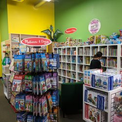 Walls of Books - Kids' Section, pt. 2