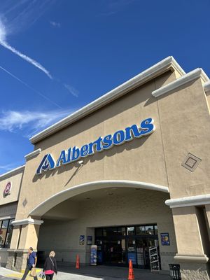 Albertsons by null