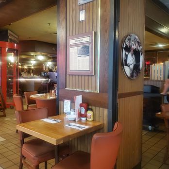 Junior's Restaurant - Bakeries Near Me - Brooklyn, New York Junior's Restaurant - Bakeries Near Me - Brooklyn, New York