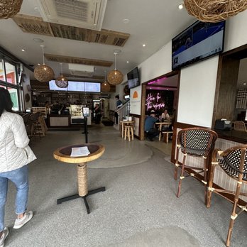 Molly's - When you walk in. Seating and where you order - Breakfast & Brunch Near Me - San Diego, California Molly's - When you walk in. Seating and where you order - Breakfast & Brunch Near Me - San Diego, California