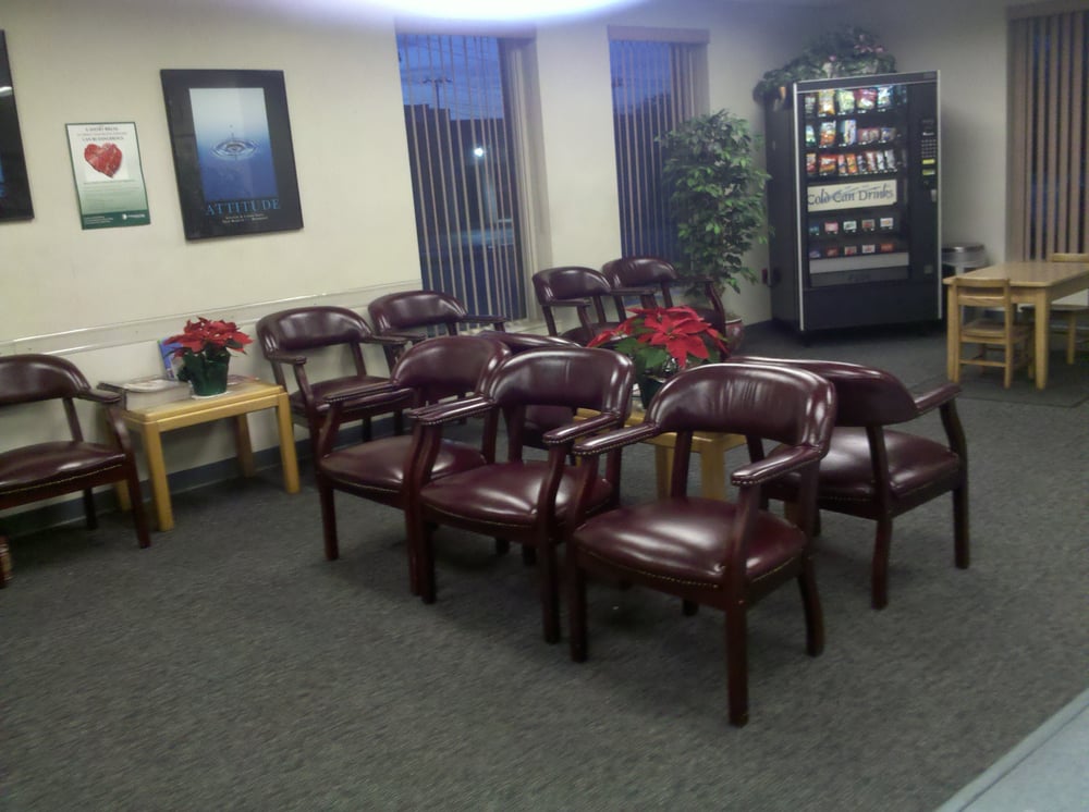 NEWARK URGENT CARE Updated September 2024 38 Reviews 324 E Main St, Newark, Delaware