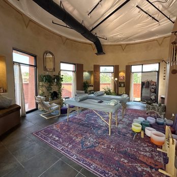 SpiritFlow Sedona - Nice clean location with relaxing accommodations - Reiki Near Me - Sedona, Arizona SpiritFlow Sedona - Nice clean location with relaxing accommodations - Reiki Near Me - Sedona, Arizona