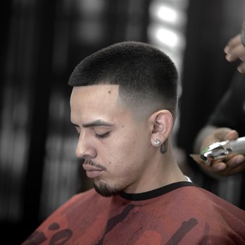 Heavy Hitters Barber Parlor - Barbers Near Me - Oxnard, California Heavy Hitters Barber Parlor - Barbers Near Me - Oxnard, California