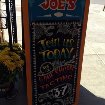 Trader Joe's - Wine tasting every Friday! - Grocery Near Me - Denver, Colorado