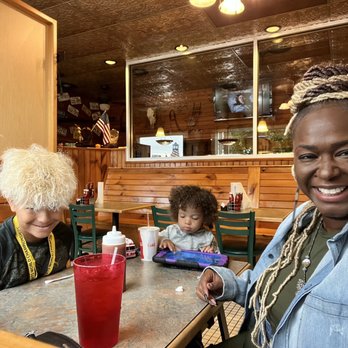 Texas Ribs and BBQ - They have amazing lemonade and sweet tea - Barbeque Near Me - Clinton, Maryland Texas Ribs and BBQ - They have amazing lemonade and sweet tea - Barbeque Near Me - Clinton, Maryland