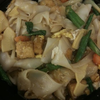 Thai Curry Simple - pad kee mao - Thai Near Me - Seattle, Washington Thai Curry Simple - pad kee mao - Thai Near Me - Seattle, Washington