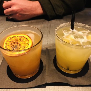 Colton's Social House - Charlie Brown and perky pineapple - New American Near Me - Clovis, California