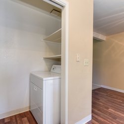 Brookside Crossing - Full size washer and dryer
