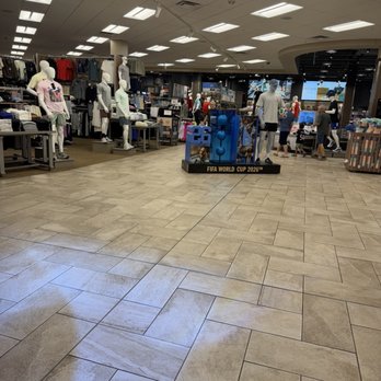 Scheels - Golf Equipment Near Me - Chandler, Arizona Scheels - Golf Equipment Near Me - Chandler, Arizona