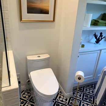 Oko Builders - Remodeled Toilet Space from OKO Builders. - General Contractors Near Me - Beverly Hills, California Oko Builders - Remodeled Toilet Space from OKO Builders. - General Contractors Near Me - Beverly Hills, California