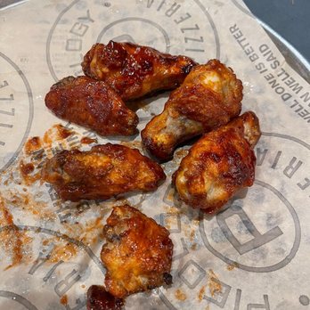 Pieology Pizzeria - 6 Wings - Pizza Near Me - Aiea, Hawaii Pieology Pizzeria - 6 Wings - Pizza Near Me - Aiea, Hawaii