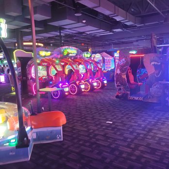 Dave & Buster's Fairfield - Arcades Near Me - Fairfield, California Dave & Buster's Fairfield - Arcades Near Me - Fairfield, California