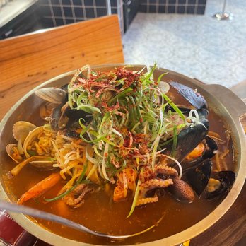 Mahsil - Seafood soup - Korean Near Me - Queens, New York