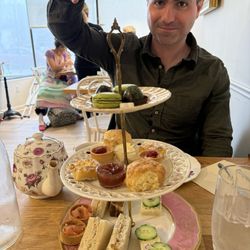 The Vintage Tea & Cake