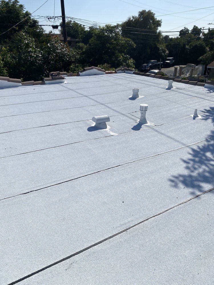 Slide of L.A. Roofing