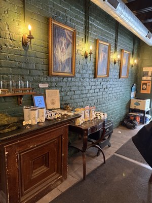 Ludlow Charlingtons Coffee Shop by null