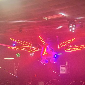 Pins & Wheels - Roller skating - Skating Rinks Near Me - Austin, Texas