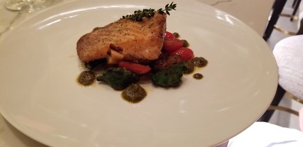 Donna Mare Italian Chophouse by null