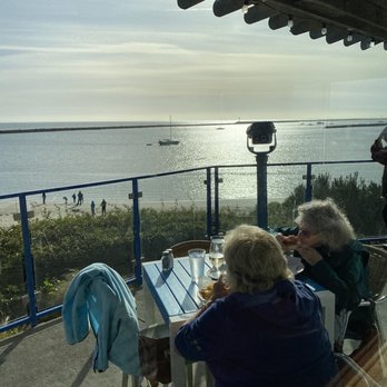Sam's Chowder House - Seafood Near Me - Half Moon Bay, California