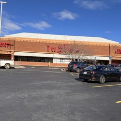 Ingles Supermarkets - Exterior image