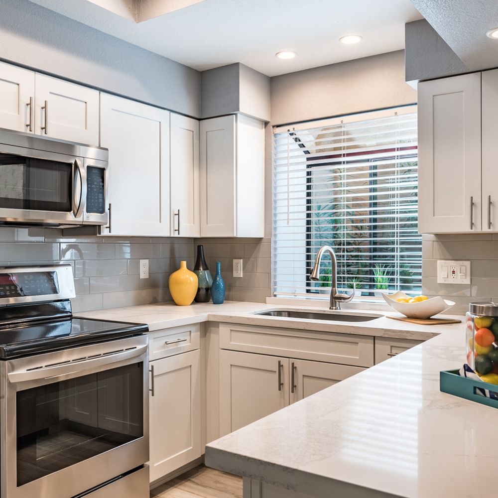 Arizona Focus Realty - Kitchen staging - Real Estate Services Near Me - Gilbert, Arizona Arizona Focus Realty - Kitchen staging - Real Estate Services Near Me - Gilbert, Arizona