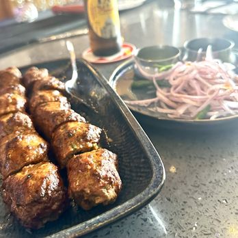 Minny's Bar & Grill - Kebab - Indian Near Me - New Hyde Park, New York