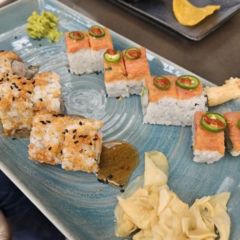 Palma - LA roll (??) at left, Hot Nights 2.0 at top - Sushi Bars Near Me - Phoenix, Arizona Palma - LA roll (??) at left, Hot Nights 2.0 at top - Sushi Bars Near Me - Phoenix, Arizona
