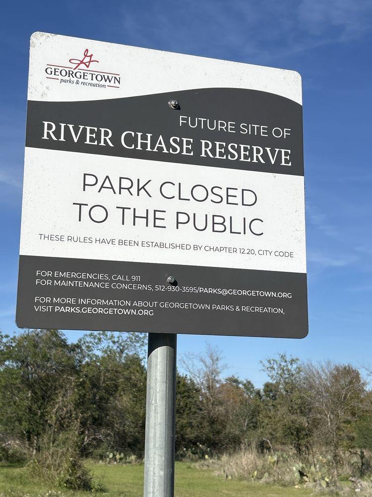 River Chase Park Logo