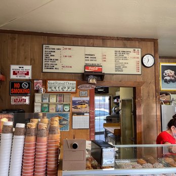 Leucadia Donut Shoppe - Donuts Near Me - Encinitas, California