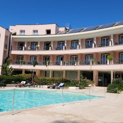 Hotel Isola Sacra - Pool side view