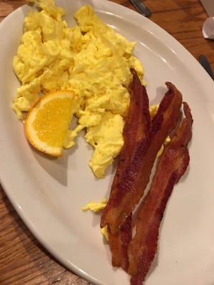 Cracker Barrel Old Country Store by null