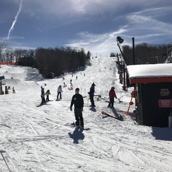Appalachian Ski Mountain - Ski & Snowboard Shops Near Me - Blowing Rock, North Carolina Appalachian Ski Mountain - Ski & Snowboard Shops Near Me - Blowing Rock, North Carolina