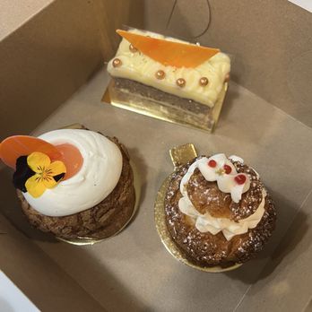 GoodSide Pastry House - Desserts Near Me - Victoria, British Columbia GoodSide Pastry House - Desserts Near Me - Victoria, British Columbia