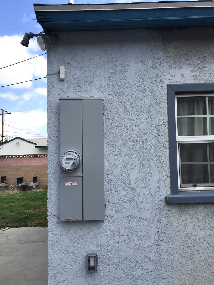 Slide of Rangel’s Electric Service