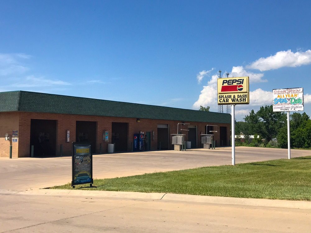 SPLASH & DASH CARWASH Updated September 2024 1615 Mill St, Belle