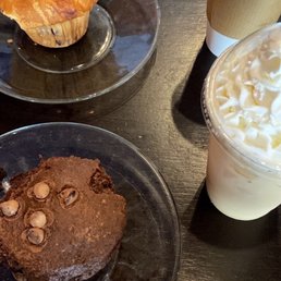 Double Chocolate Chip Muffin