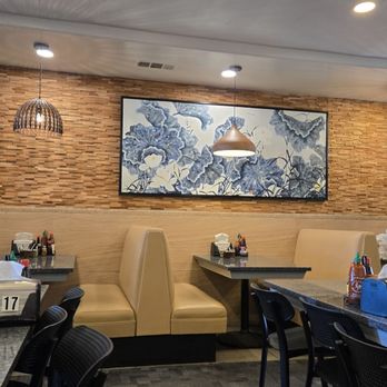 Ghien Mi Go - Restaurant inside - Noodles Near Me - Westminster, California Ghien Mi Go - Restaurant inside - Noodles Near Me - Westminster, California