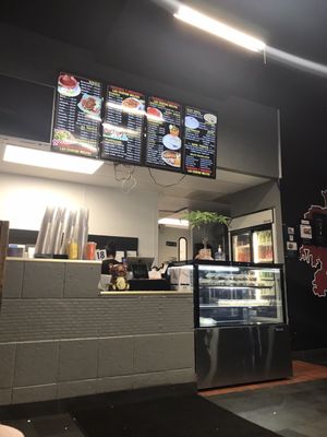 Taqueria y Birrieria las Cuatro Milpas by null