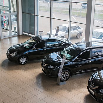 Pinnacle Building Services - janitors cleaned a auto dealership - Office Cleaning Near Me - Flagstaff, Arizona